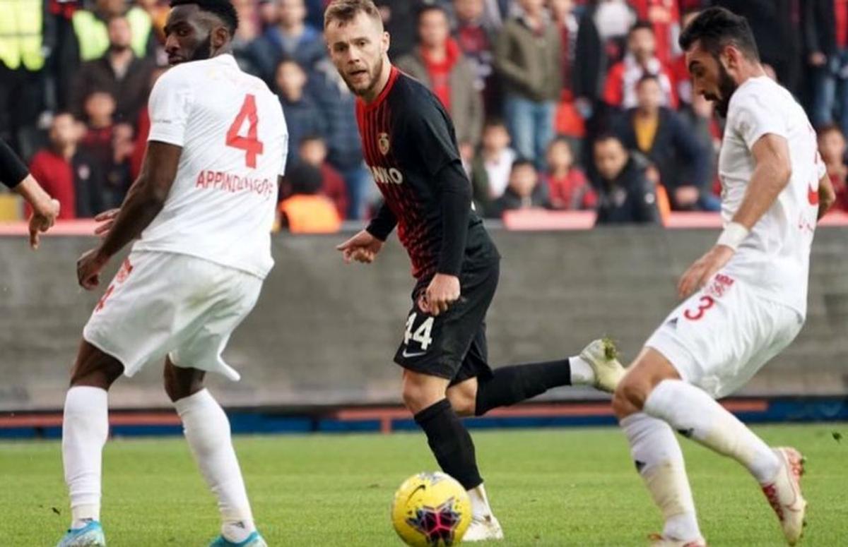 GAZIANTEP - SIVASSPOR 5-1 // Marius Șumudică, în al nouălea cer după meciul excelent făcut de Maxim: „Sunt un câștigător!”
