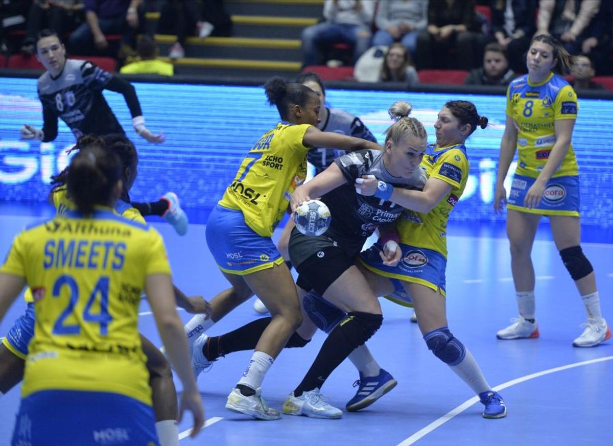 CSM BUCUREȘTI - METZ 32-27 // Cristina Neagu, după meciul în care a fost MVP: „Ne putem bate cu orice echipă din Liga Campionilor”