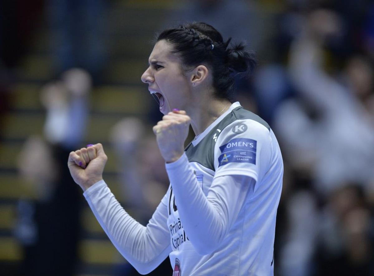 CSM BUCUREȘTI - METZ 32-27 // Cristina Neagu, după meciul în care a fost MVP: „Ne putem bate cu orice echipă din Liga Campionilor”