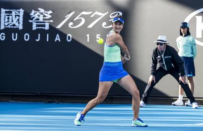 Irina Begu a câștigat în extremis și s-a calificat în optimile turneului Gippsland Trophy