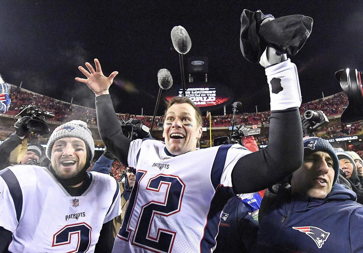 Legendarul Tom Brady s-a răzgândit! Revine pe teren, după ce-și anunțase retragerea: „Locul meu nu e în tribune”