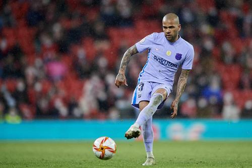 Dani Alves (38 ani) este de părere că Trent Alexander-Arnold, fundașul stânga al celor de la Liverpool, este cel mai bun fotbalist din lume pe acest post.