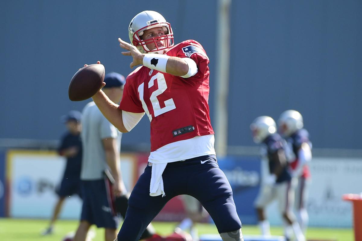 Legendarul Tom Brady s-a răzgândit! Revine pe teren, după ce-și anunțase retragerea: „Locul meu nu e în tribune”