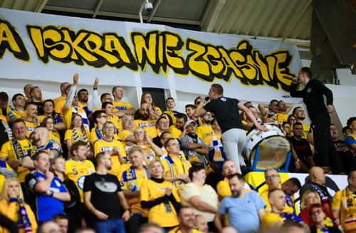 FOTO: Facebook @kielcehandball
