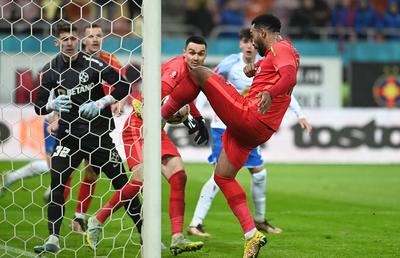 Scos din lot la derby-ul CFR - FCSB? I-au cerut permisiunea lui Gigi Becali să nu urce în avionul de Cluj