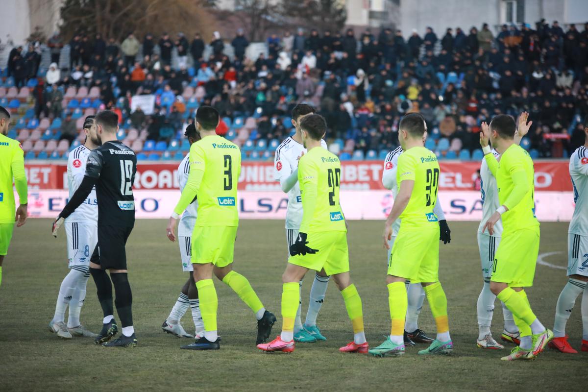 FC Botoșani - Poli Iași 2-1, în etapa #24 » Un gol marcat în prelungiri o duce pe Dinamo pe ultimul loc în Liga 1!