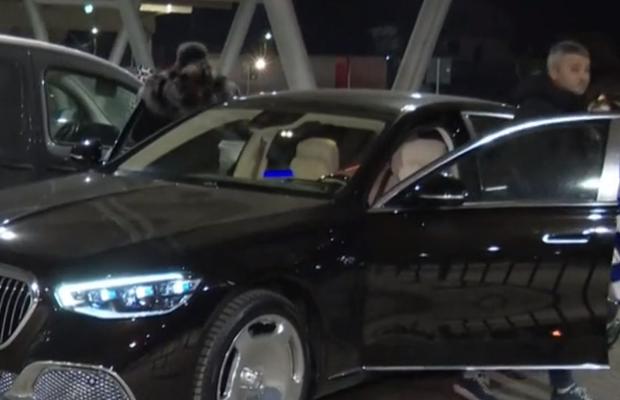 Adrian Mititelu, show înaintea meciului cu Dinamo » Din ce mașină a coborât la stadion