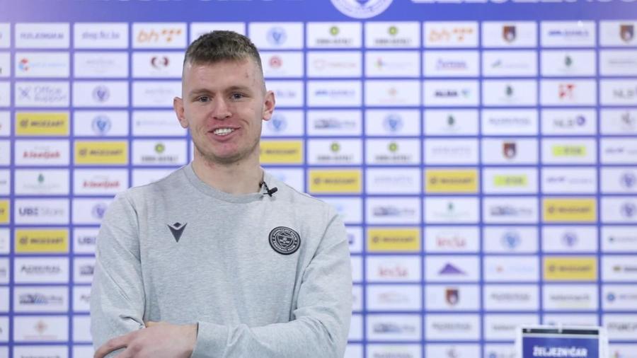 Filip Dujmovic, prezentat la noua sa echipă, foto: site Zeljeznicar Fostul portar al lui Dinamo și-a găsit echipă » Anul trecut a apărat poarta „câinilor” în liga a doua