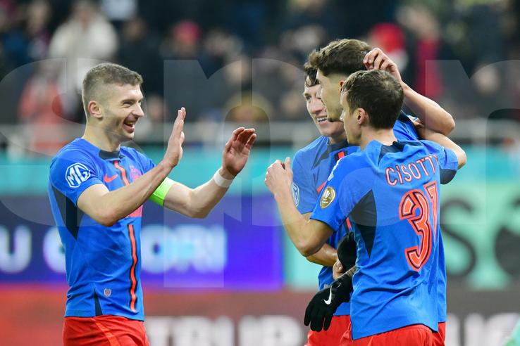 Imagini de bucurie la golul marcat de Miculescu în FCSB - CFR Cluj  / Foto: Cristi Preda GSP