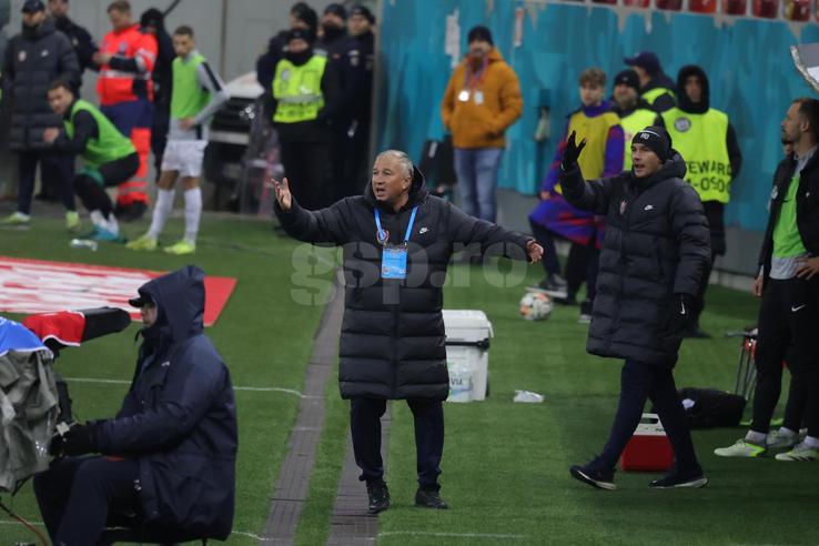 Dan Petrescu, nervos în FCSB - CFR Cluj / foto: Ionuț Iordache GSP