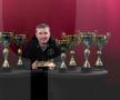Hagi și trofeul „Antrenorul anului 2023” oferit de Gazeta Sporturilor