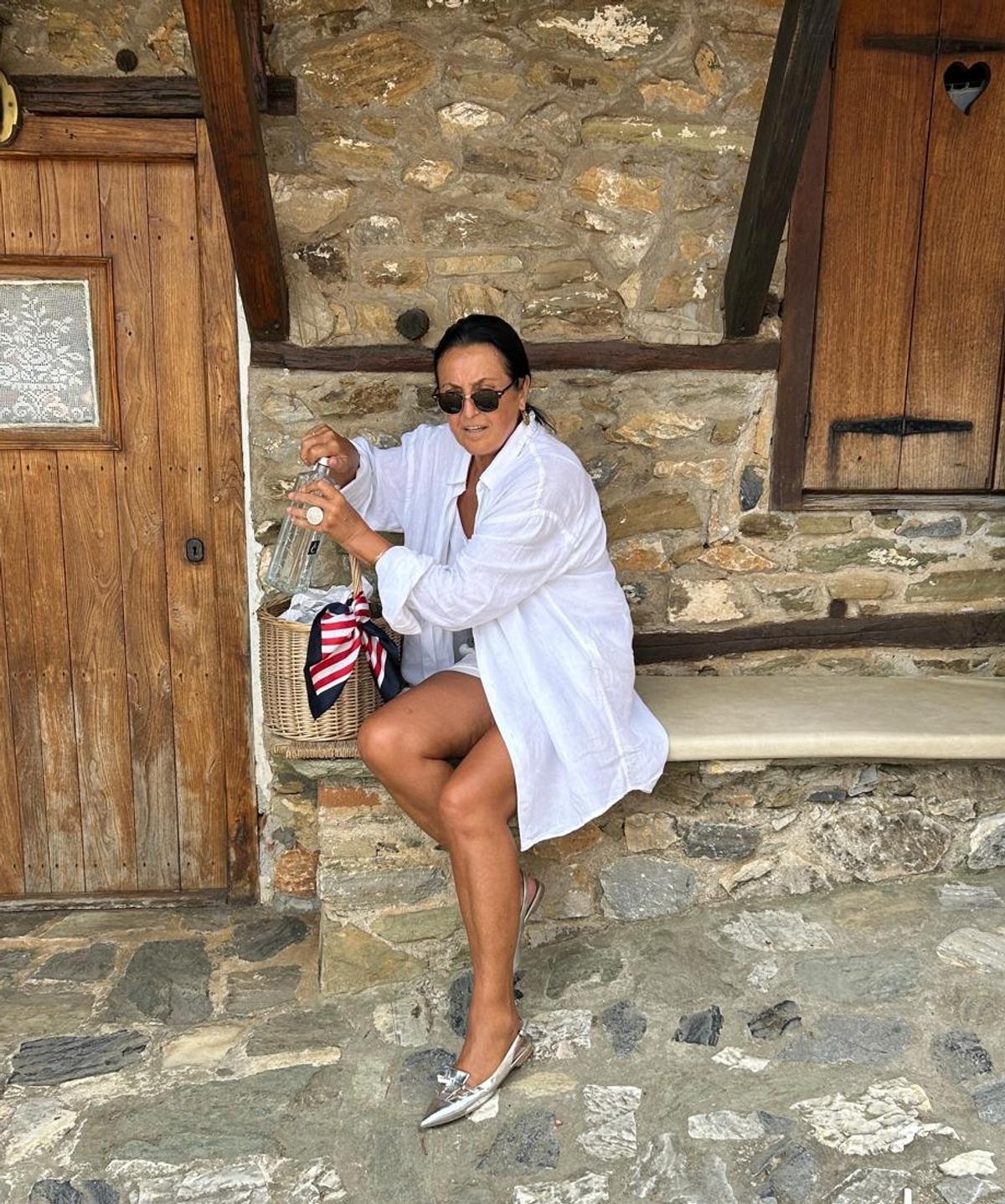 Adriana Klein sotie, Dominique Klein fiica - Michael Klein - diverse
