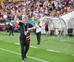 Hagi salută galeria Rapidului