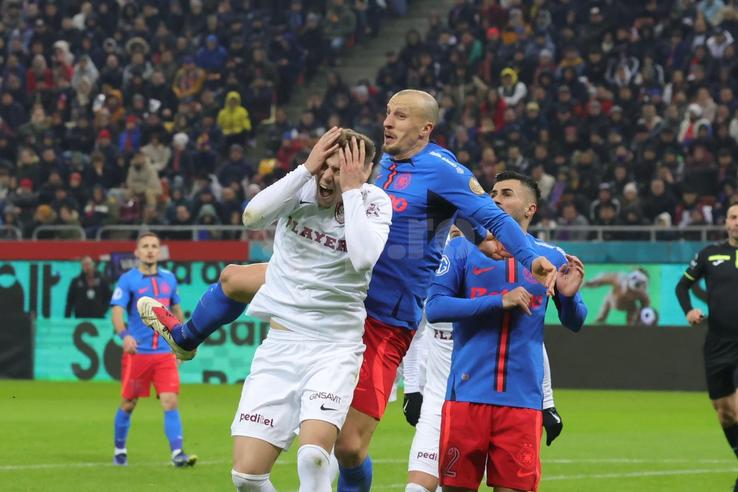 Louis Munteanu și Vlad Chiricheș în FCSB - CFR Cluj/ foto Ionuț Iordache (GSP)