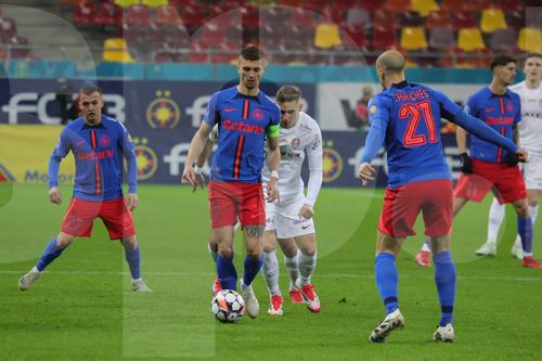 Toma, Florin Tănase, Louis Munteanu și Vlad Chiricheș în FCSB - CFR Cluj/ foto Ionuț Iordache (GSP)
