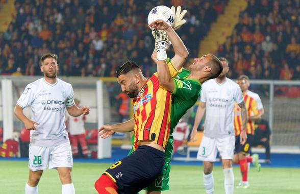 Transfer a doua zi după FCSB - CFR Cluj » Vine la vizita medicală, contracte parafate