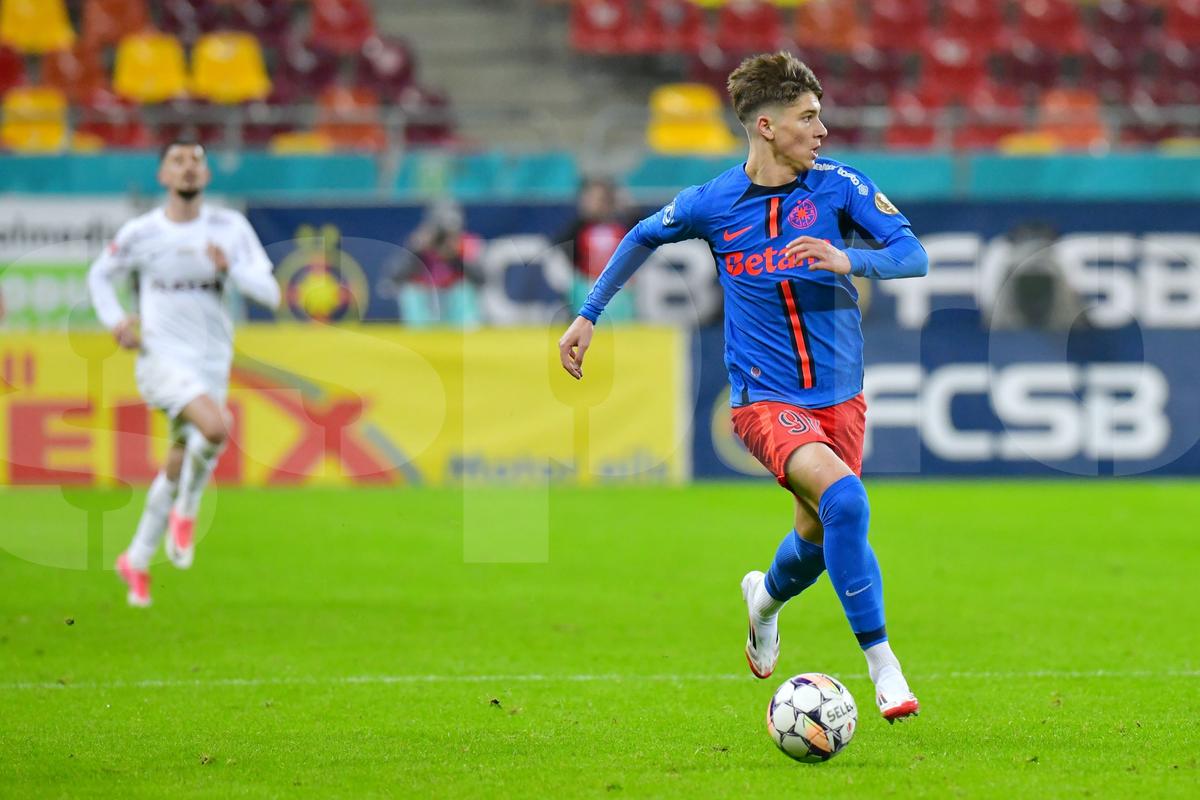 Alexandru Stoian, în primul meci la FCSB