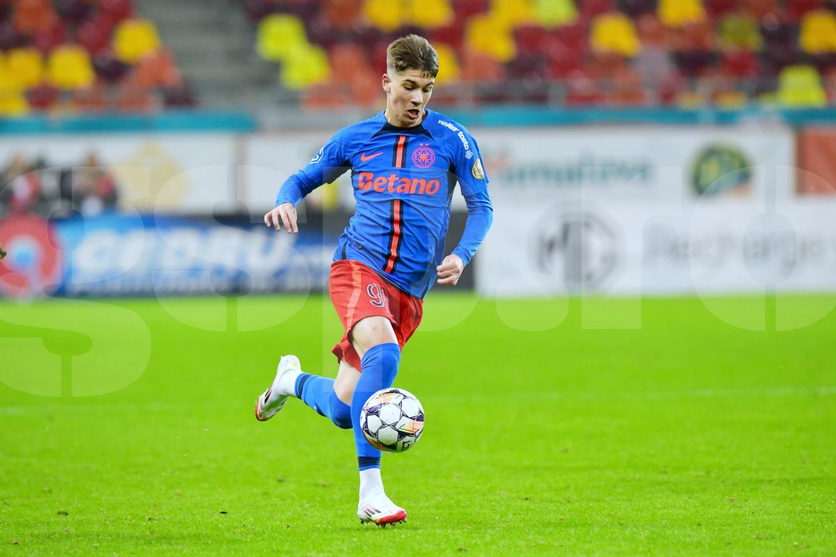 Alexandru Stoian, în primul meci la FCSB