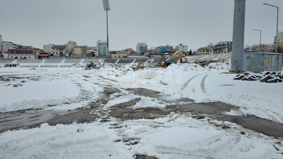 Cum arată Stadionul Dinamo, la o săptămână și jumătate de la începutul demolării // foto: Andrei Furnigă (GSP)