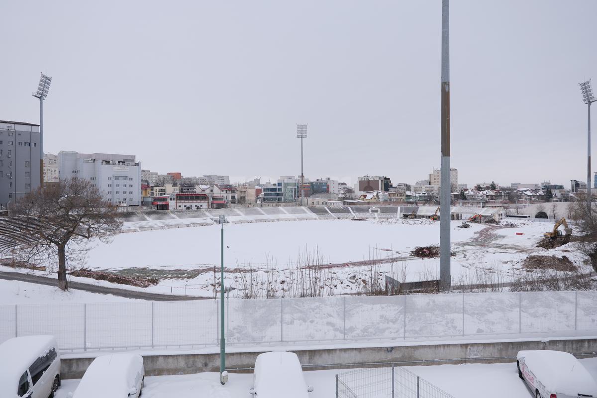 Se lucrează într-un ritm uluitor la Stadionul Dinamo: arena din Ștefan cel Mare este deja 50% demolată » GSP a intrat pe șantier