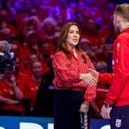 Regina Mary a Danemarcei a înmânat trofeul la Europeanul de handbal masculin / FOTO: Imago