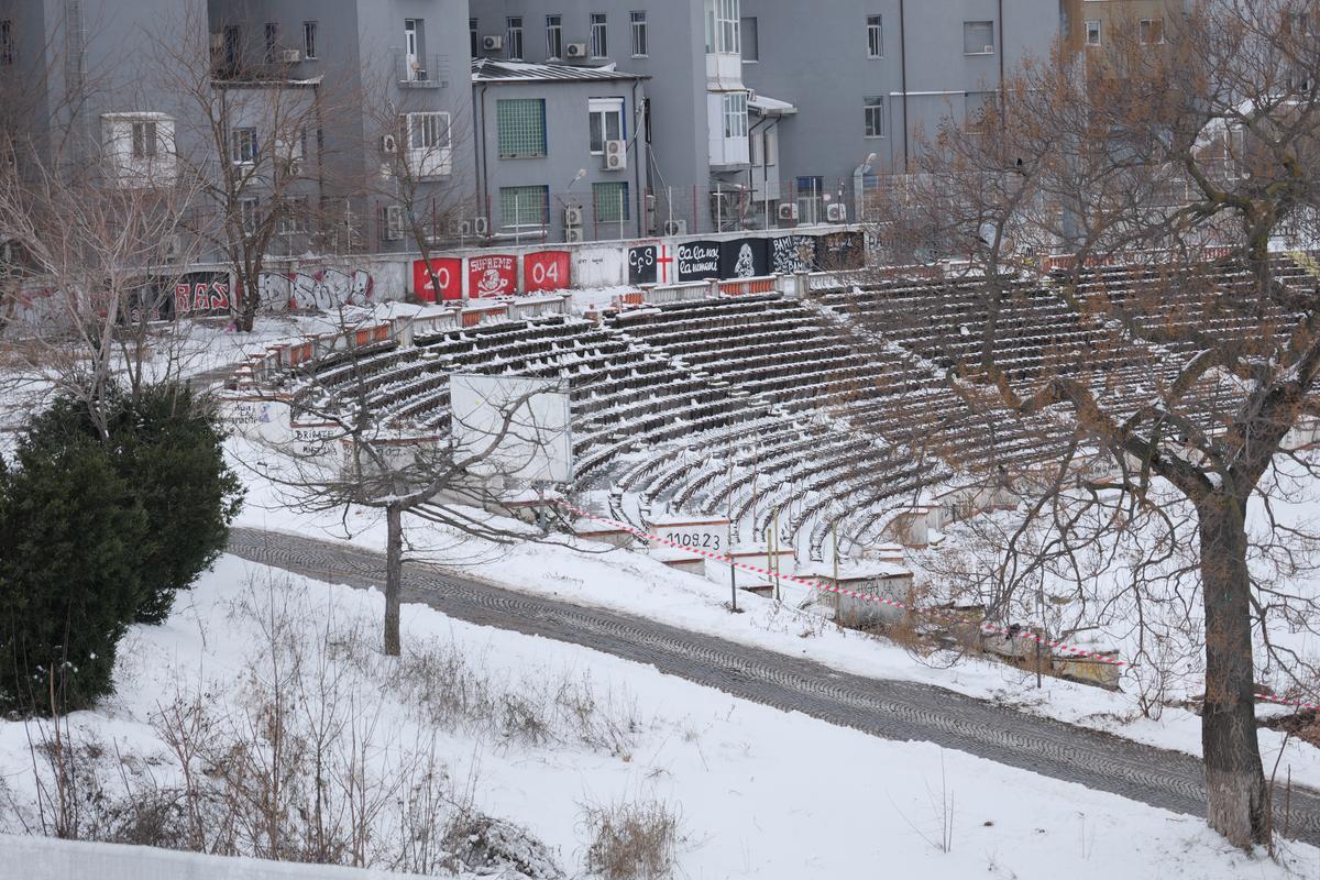 Se lucrează într-un ritm uluitor la Stadionul Dinamo: arena din Ștefan cel Mare este deja 50% demolată » GSP a intrat pe șantier