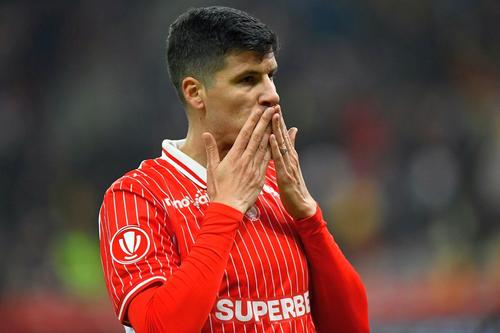 Un club din Serie B vrea să-l transfere pe Stipe Perica, atacantul lui Dinamo. Foto: Cristi Preda, GSP