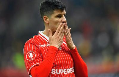Stipe Perica, pe picior de plecare de la Dinamo » Clubul care încearcă transferul în ultima zi de mercato