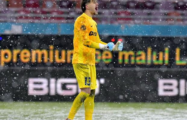 Mihai Stoica, atac la adresa selecționerului de la juniori: „L-a batjocorit! Are o problemă cu FCSB”