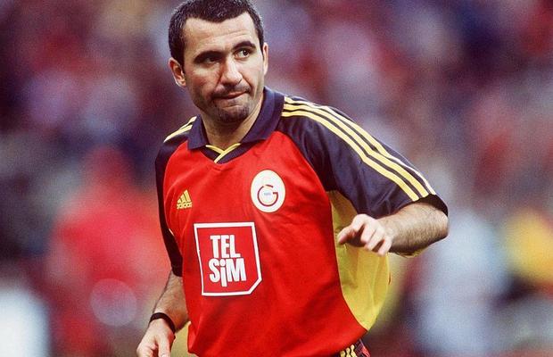 FIFA, sondaj pe Twitter: „Cine a fost mai bun: Hagi pentru Galatasaray sau Alex pentru Fenerbahçe?” » Unde poți vota