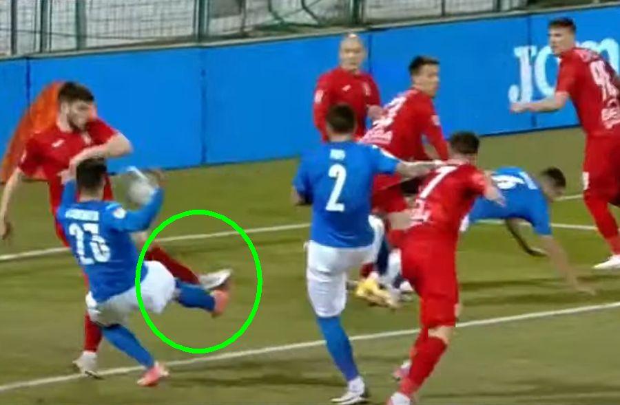 FOTO: Captură @TV Telekom Sport FOTO Greșeli cu repetiție în Chindia - Craiova! Oltenii nu au primit penalty nici în Cupă