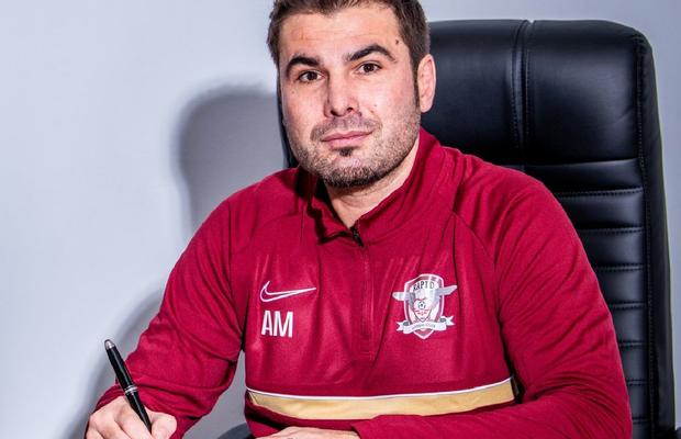 Susținere pentru Mutu, după criticile primite încă din prima zi la Rapid: „Ar fi o greșeală ca cineva să spună asta despre el”