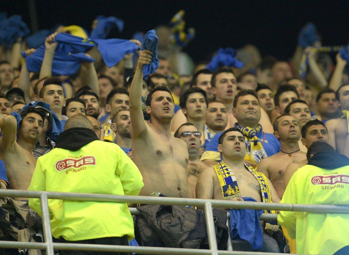 Rivalitatea FCSB - Petrolul: cel mai violent derby și 5 scenografii de senzație