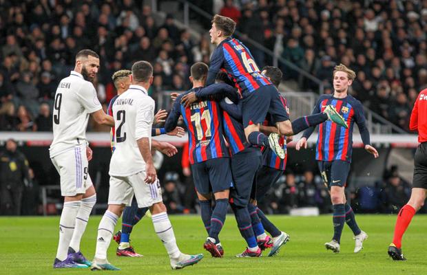 Xavi i-a dat mat lui Ancelotti! „Zidul” Barcelonei nu a putut fi spart de Real, în „El Clasico” din Cupa Spaniei