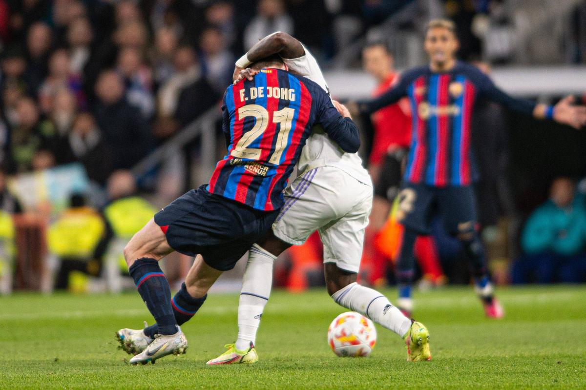 Xavi i-a dat mat lui Ancelotti! „Zidul” Barcelonei nu a putut fi spart de Real, în „El Clasico” din Cupa Spaniei