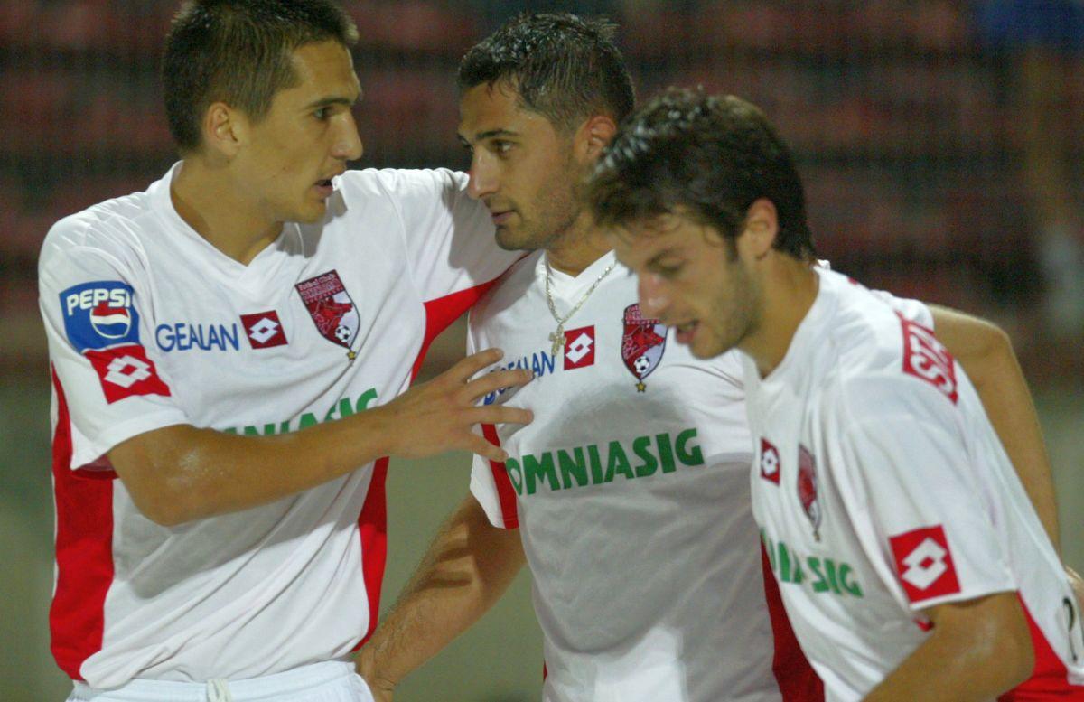 Ovidiu Burcă și Claudiu Niculescu - ieri colegi, acum adversari în meciul de care depinde viitorul lui Dinamo