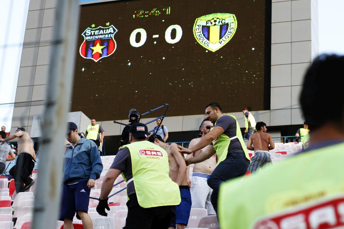 Rivalitatea FCSB - Petrolul: cel mai violent derby și 5 scenografii de senzație