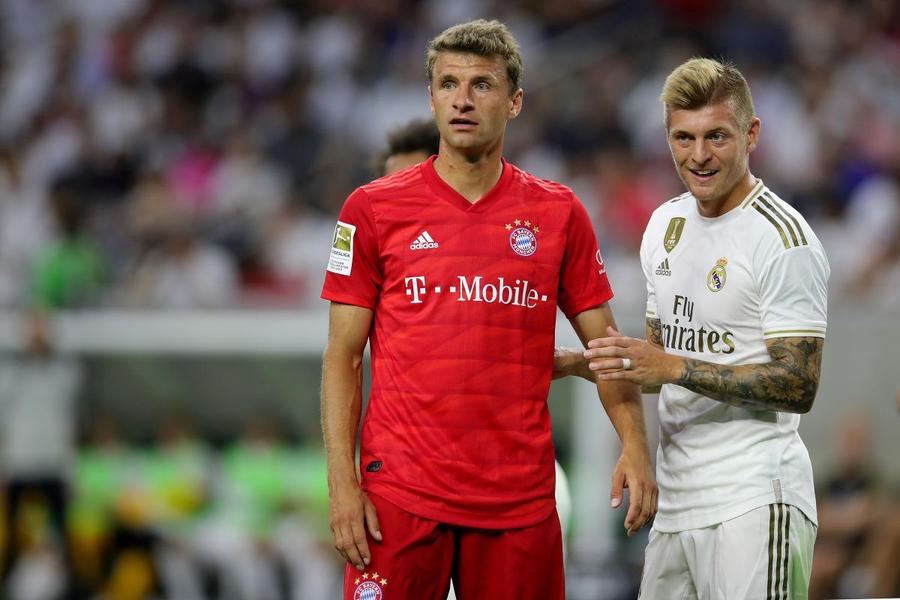 Thomas Muller vs. Toni Kroos (foto: Guliver/Getty Images) Bayreal Mundrid