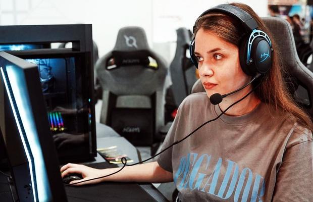 S-a lăsat de fotbal și acum e numărul 1 în lume la CS:GO!