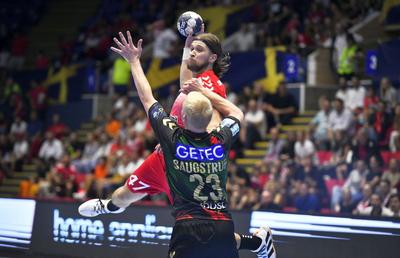 Magdeburg - Dinamo 34-33 „Dulăii” pierd la limită ultimul meci din grupele Ligii Campionilor! Duel infernal în play-off