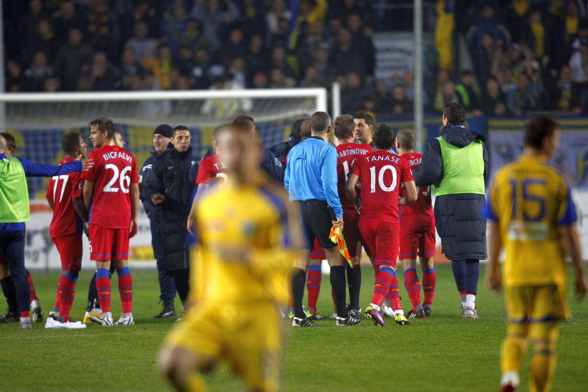 Rivalitatea FCSB - Petrolul: cel mai violent derby și 5 scenografii de senzație