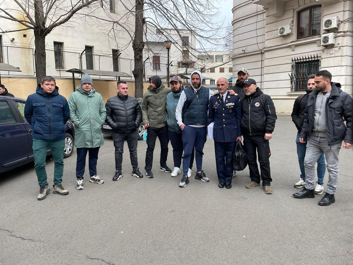 Astăzi s-a judecat al doilea termen al recursului privind palmaresul Stelei » GSP oferă toate detaliile: Un fan a strigat: „Noi cu cine să ținem, cu pușcăriașii?”