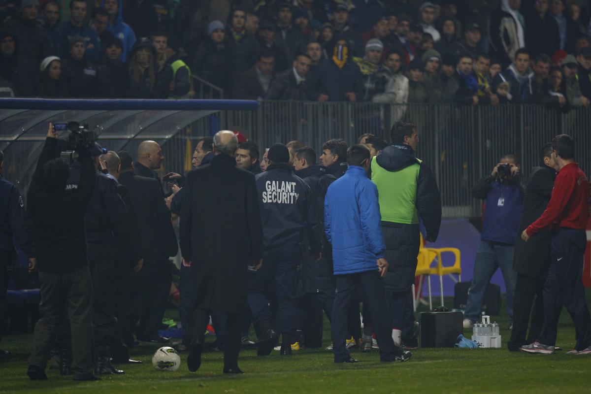 Păzea, vin „lupii”! Vor să reducă la tăcere Capitala »  Ce pregătesc suporterii Petrolului la București, înaintea derby-ului cu FCSB