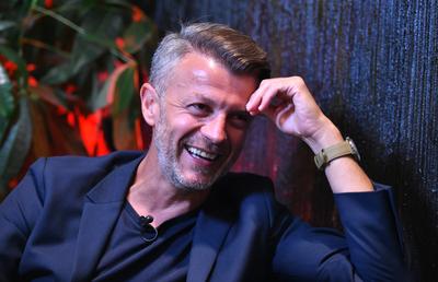 Ovidiu Burcă a făcut un top inedit » Cel mai glumeț, cel mai petrecăreț, cel mai pricinos: „Ieși afară, bați un cui și te schimbi acolo!" + „Eram în lesă, dar aveai de la cine învăța”