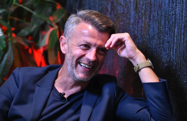 Ovidiu Burcă a făcut un top inedit » Cel mai glumeț, cel mai petrecăreț, cel mai pricinos: „Ieși afară, bați un cui și te schimbi acolo!" + „Eram în lesă, dar aveai de la cine învăța”