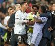 Real Madrid a remizat cu Valencia, 2-2 pe Mestalla, în etapa #27 din La Liga. Imediat după finalul meciului a izbucnit un scandal imens, după ce au marcat golul de 3-2, însă arbitrul fluierase deja sfârșitul! Foto: Imago