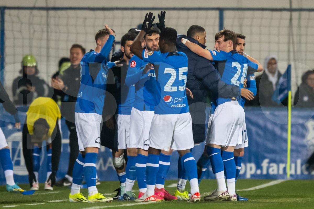 Adi Mutu, după rezultatul care poate lăsa CFR-ul la -14 puncte: „Am avut ocazii, am dominat. Au dat gol la singura lor șansă a reprizei”