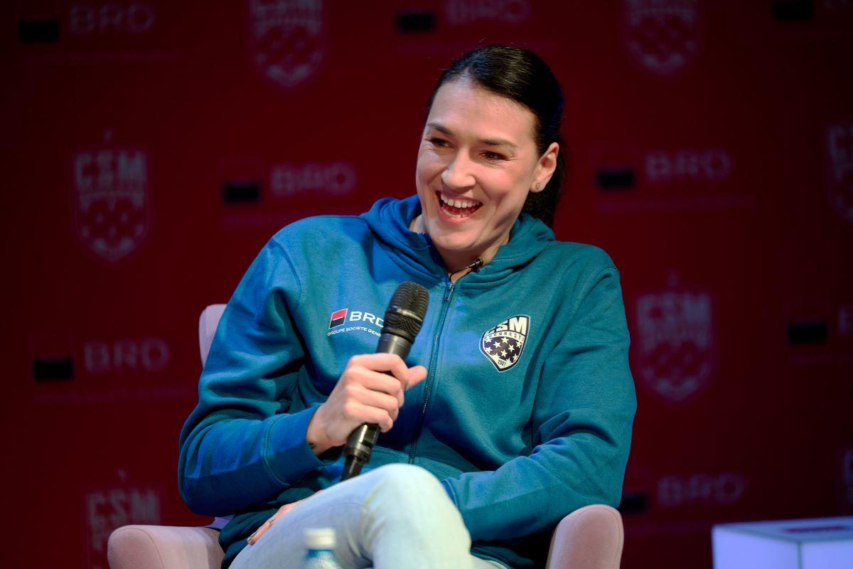 Cristina Neagu eveniment BRD Neînvinșii