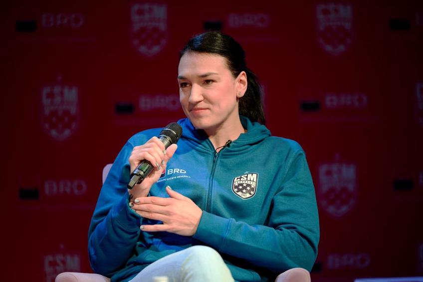 Cristina Neagu eveniment Neînvinșii Foto: Raed Krishan (GSP)
