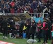 Marius Șumudică, dezlănțuit după golul lui Dobre în Rapid - FCSB/ foto Ionuț Iordache (GSP)
